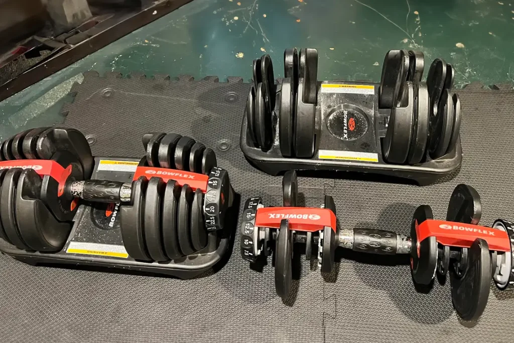 Bowflex Selecttech 552 Adjustable DUmbbell Weight Adjustment
